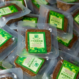 7036 Six Flavor Herbal Grass Jelly Tea 六味青草茶磚